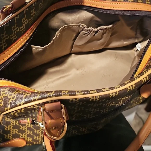 Rioni Satchel Bag..PLUS WALLET....excellent condition - Picture 9 of 10